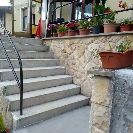 La Casina De La Bisa Holiday home Soto de las Duenas